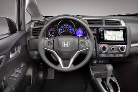 Interior view of 2015 Honda Fit