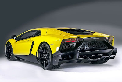 Lamborghini Aventador LP720-4 50