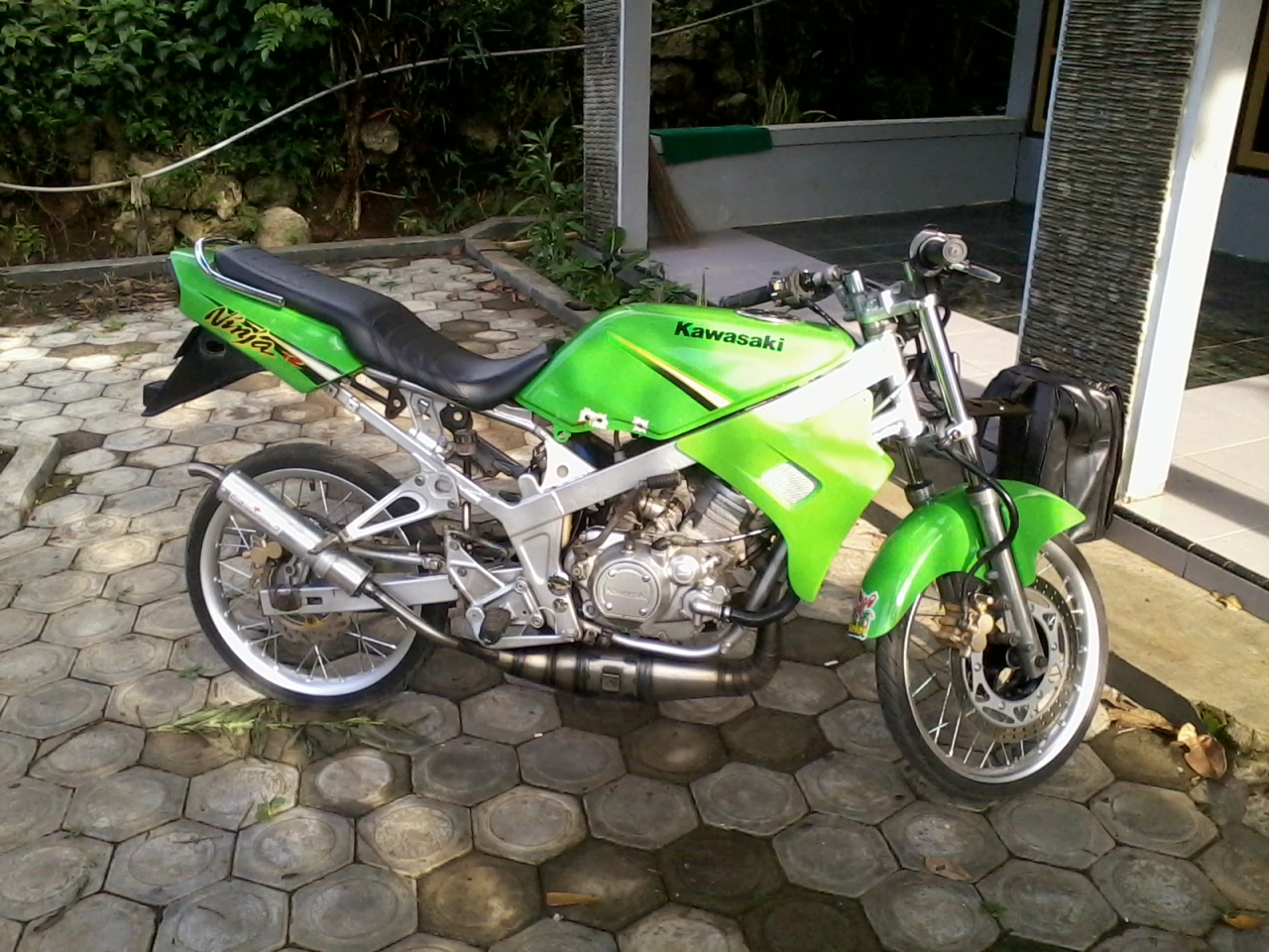 Modifikasi Motor Ninja Exause