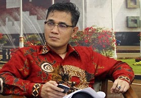 Ade Armando Dianiaya saat Demo, Budiman Sudjatmiko: Apa Perasaan Pengeroyok Seseorang yang Tak Berdaya?