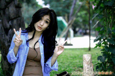 nadia ervina. bibie julius