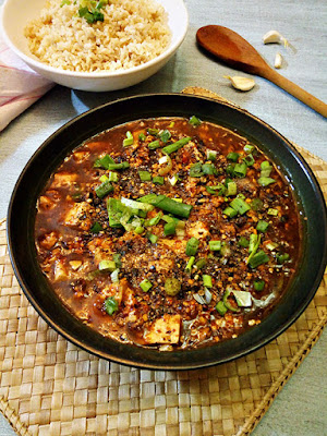 MAPO TOFU, Mapo Doufu, Chinese food, Chinese cuisine, Pan Asian food, Homemade chinese food, Chinese recipes, Food blog, top food blog, Top food blog in Pakistan, Food Lover, Foodie, Spicy Chinese Dish Recipe