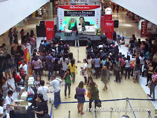 Nicholas Sparks Live in Manila (Philippines) Book Tour Oct 28, 2011