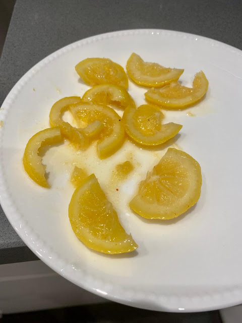 lemon pieces