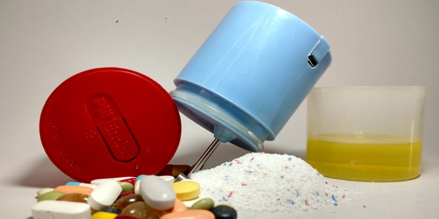 pillender for crushing and blending tablets and medicine