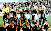 REAL BETIS BALOMPIÉ - Sevilla, España - Temporada 1975-76 - García Fernández, Bizcocho, Sabaté, Cuiñas, Biosca, López; Benítez, Alabanda, Mendieta, Cardeñosa y Anzarda - REAL BETIS BALOMPIÉ 0, REAL MADRID C. F. 2 (Roberto Martínez y Sabaté (p.p.)) - 28/09/1975 - Liga de 1ª División, jornada 4 - Sevilla, estadio Benito Villamarín - 7º clasificado, con Ferenc Szusza de entrenador