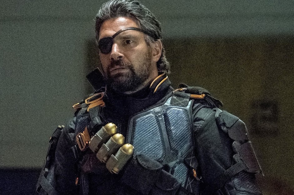 Manu Bennett 