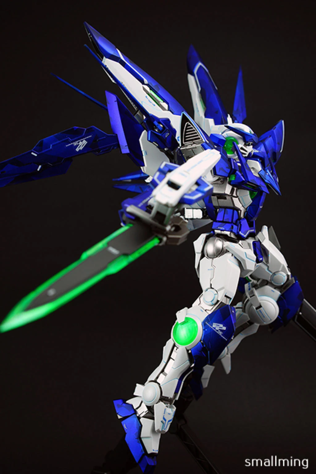 Painted Build: MG 1/100 Gundam Amazing Exia