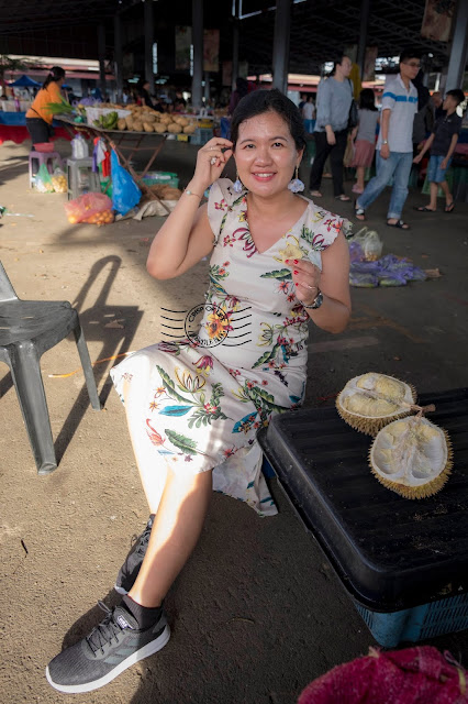 Satok Weekend Market - The Unique Excursion Into a Massive Local Market @ Kuching, Sarawak