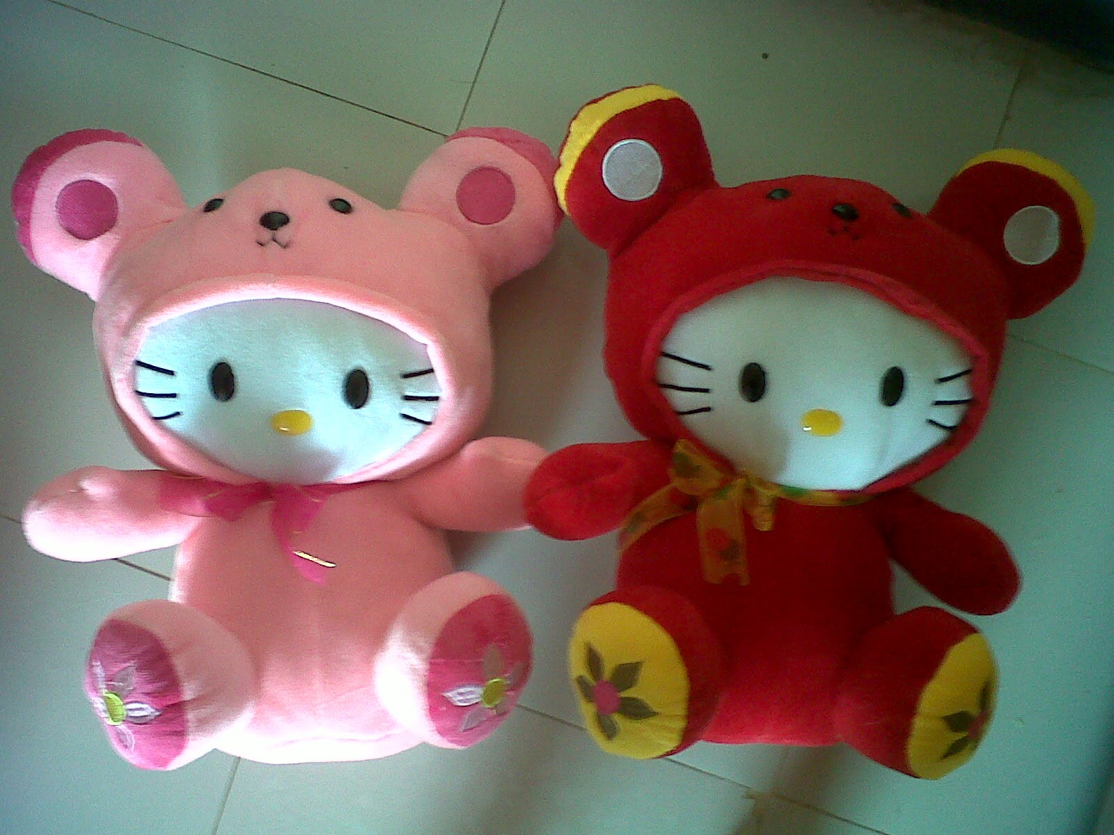 Koleksi Gambar Lucu Boneka Hello Kitty Berpasangan Terbaru Untuk Anak