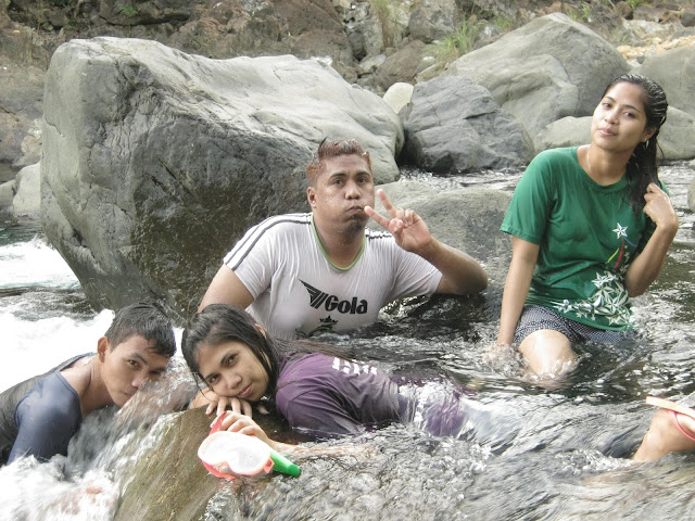 Cantingas River Resort, known as Philippines’ waterfalls capital in Sibuyan Island in Romblon province found in the municipality of San Fernando, is now one of the main tourism of Sibuyan Island. It is also known as the cleanest river in the Philippines. The Cantingas River is surrounded by rocky landscape. As a fellow Sibuyanon, I’ve been here many times for as long as I can remember. I will never get tired of going to this exquisite and verdant place. The river flows smoothly and steadily which makes your problems go away into thin air most especially when you succumb yourself to the water, feel it’s power, current and piercing sound. Let the coldness of it drown your problems, stress and fear. This place is always perfect for bonding, reunions, special occasion and a great escape to the world. 