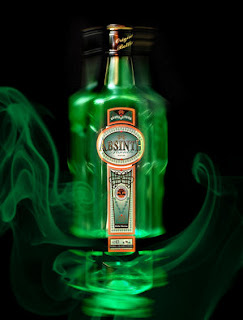 absinth  by evil1903 10 Jenis Minuman Beralkohol Paling Digemari di Dunia