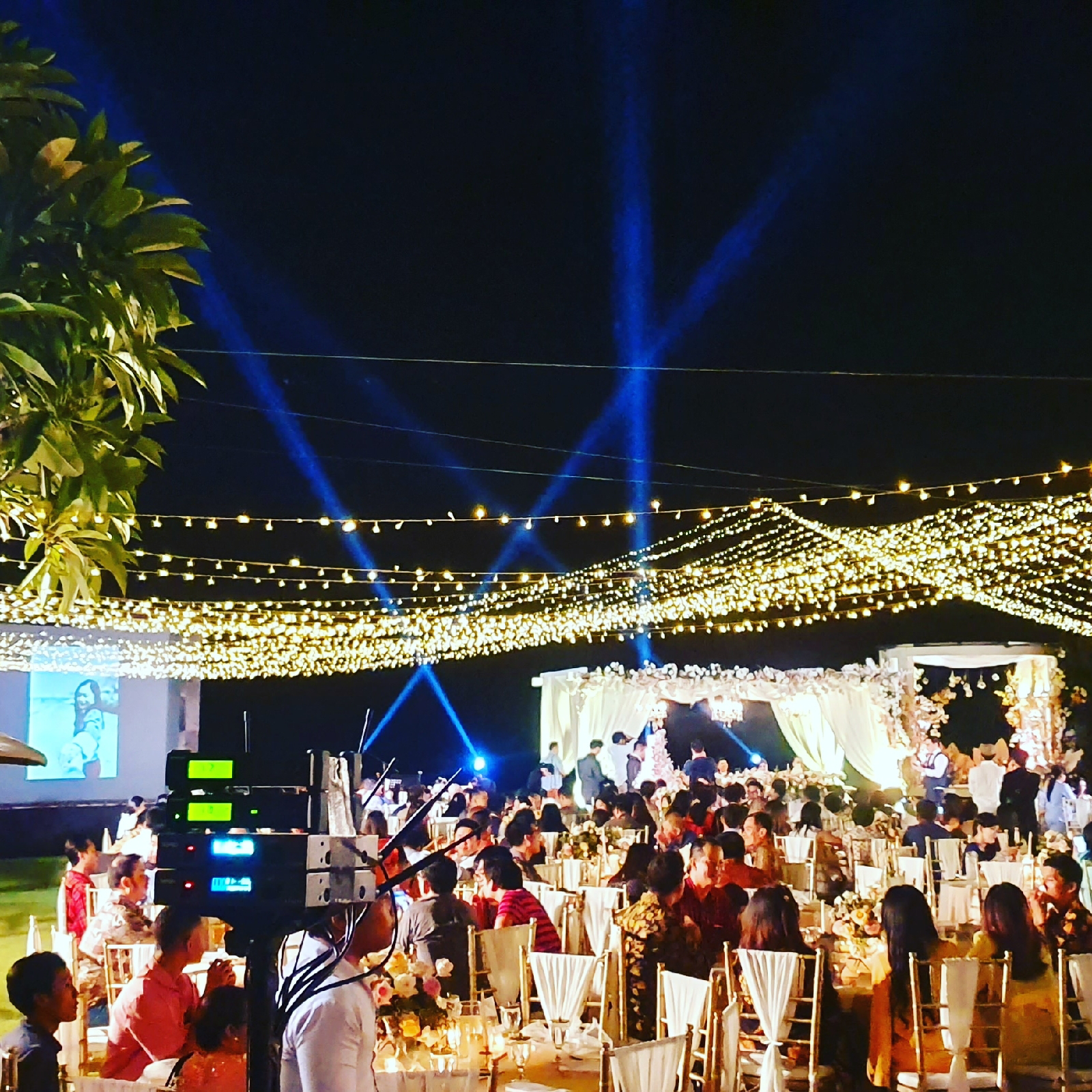 DAMAR BALI PRODUCTION lampu pernikahan weding di pulau 
