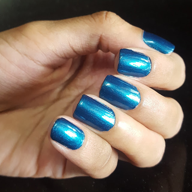 Colorbar Pro Nail Lacquer Stark Blue 043