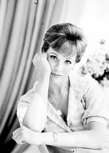 Julie Andrews Profile Pics Dp Images