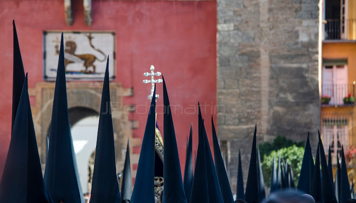 HERMANDAD DE LOS ESTUDIANTES (Sevilla)