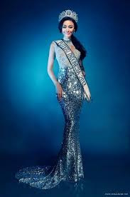 Baju Kebaya Anggun Putri Indonesia Mewah 