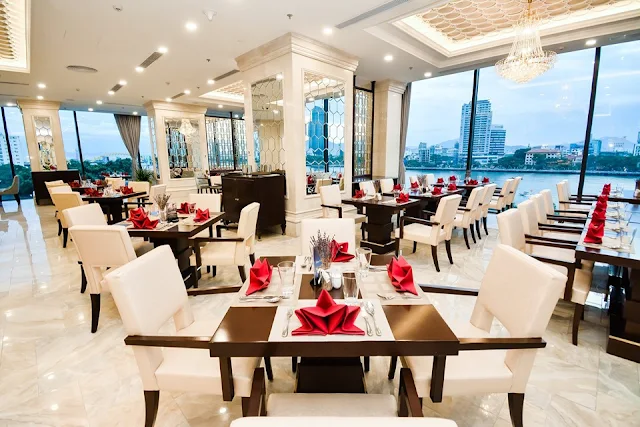 Tiệc Buffet ngắm pháo hoa tại Vinpearl Condotel Riverfront Da Nang