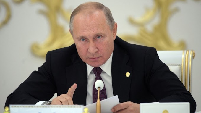 Bloomberg: Pánikol az Egyesült Királyság Putyin miatt
