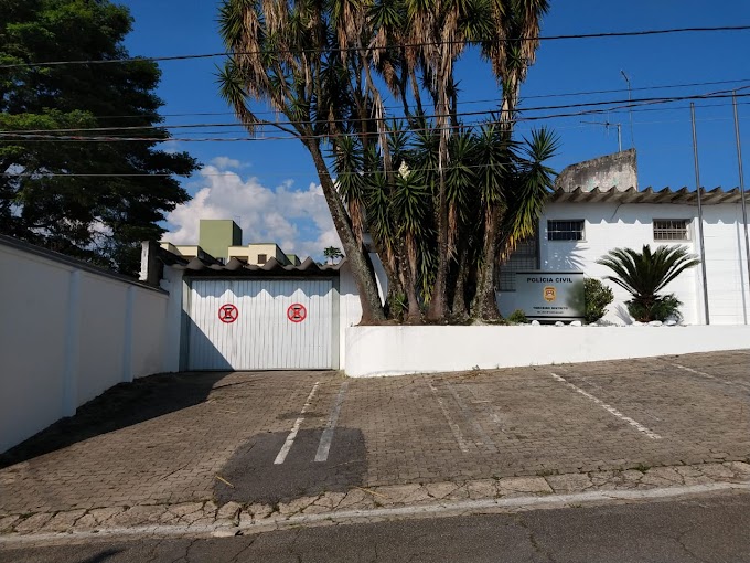 MOTORISTA TEM A CARRETA ROUBADA NA RODOVIA AYRTON SENNA EM ITAQUAQUECETUBA, VIRA REFÉM E É LEVADO PARA CATIVEIRO NO BAIRRO DO BOTUJURU EM MOGI