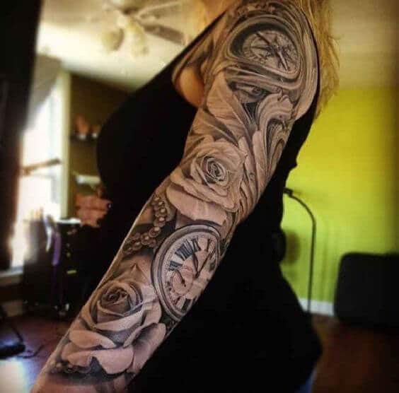 50 tatuagens de braço fechado para inspirar vocês!