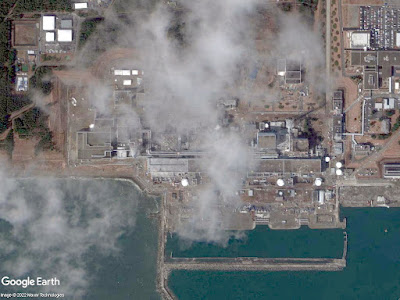 Fukushima juste aprés le tsunami de Mars 2011