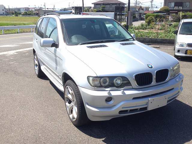 16002PT03 2001 BMW X5 4WD