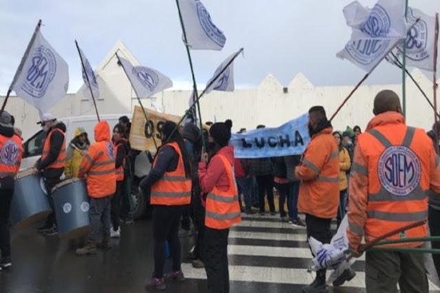 Gremios estatales y municipales reclamaron en la Legislatura por cobertura de medicamentos en OSEF