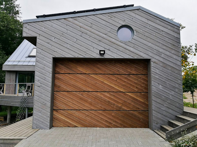 Custom design garage doors & facade