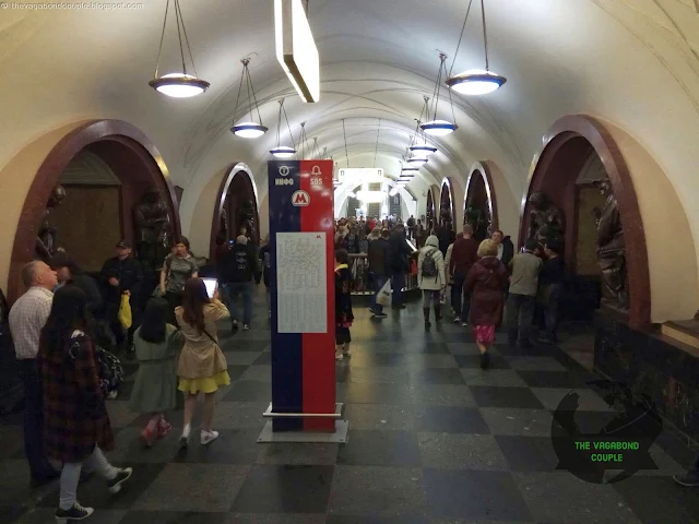 Ploschad Revolyutsii Metro Subway Station, Moscow, Russia