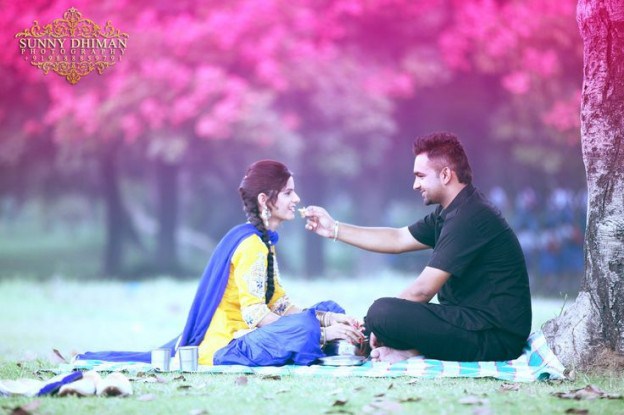 Punjabi Couples Romantic  Whatsapp Dp Profile Pictures