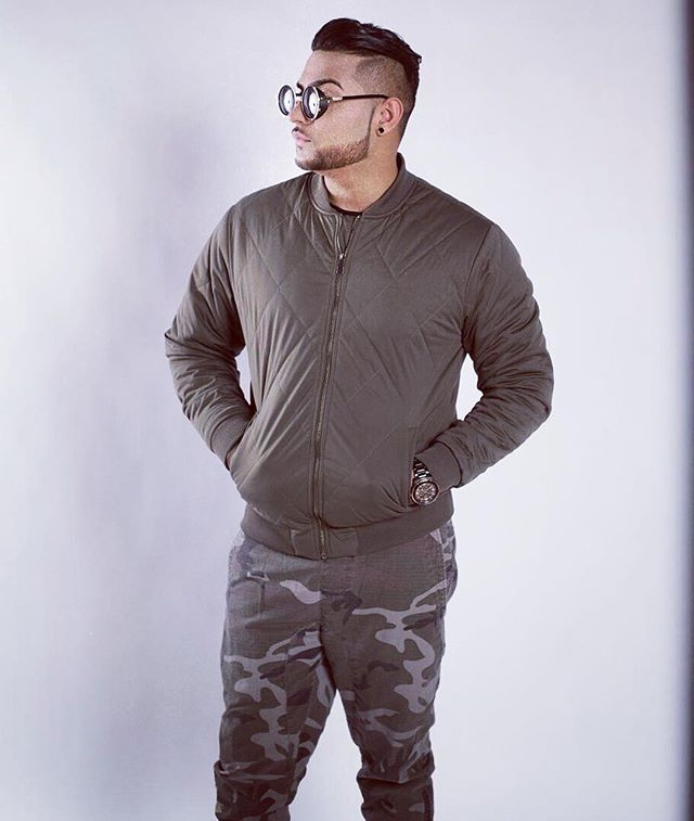 Karan Aujla Age, Real Name, Family, Girlfriend, Facts, Contact No and more