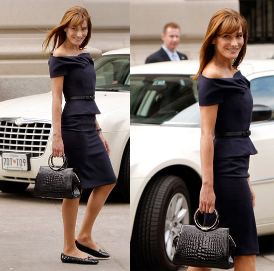 carla bruni pregnant