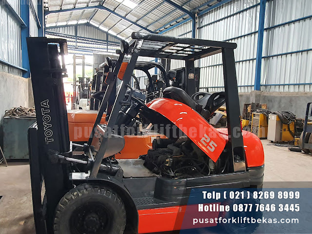 Jual Forklift Toyota 2.5 ton Bekas - Toyota 6FD25