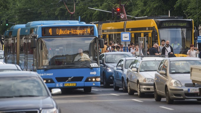  Fidesz: Hétfőtől sűríteni kell a busz- és villamosjáratokat Budapesten 