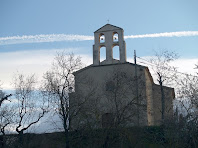 L'església de Santa Magdalena a primeres hores del matí