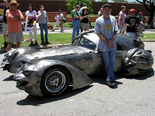 creative modified car art