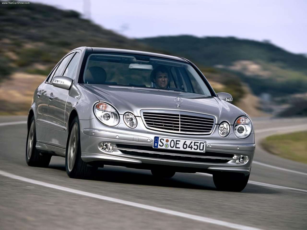 Mercedes-Benz-Auto twenty-first century: 2005 Mercedes-Benz E350 with ...