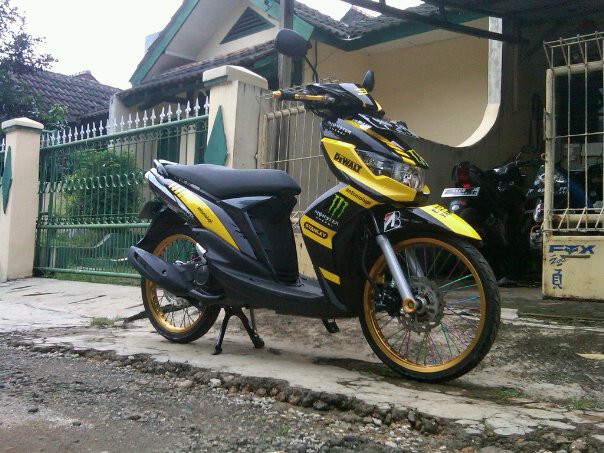 terbaru modifikasi mio sporty hitam kuning