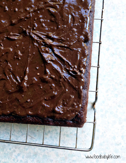 Banana brownies with chocolate peanut butter glaze © www.foodbabylife.com