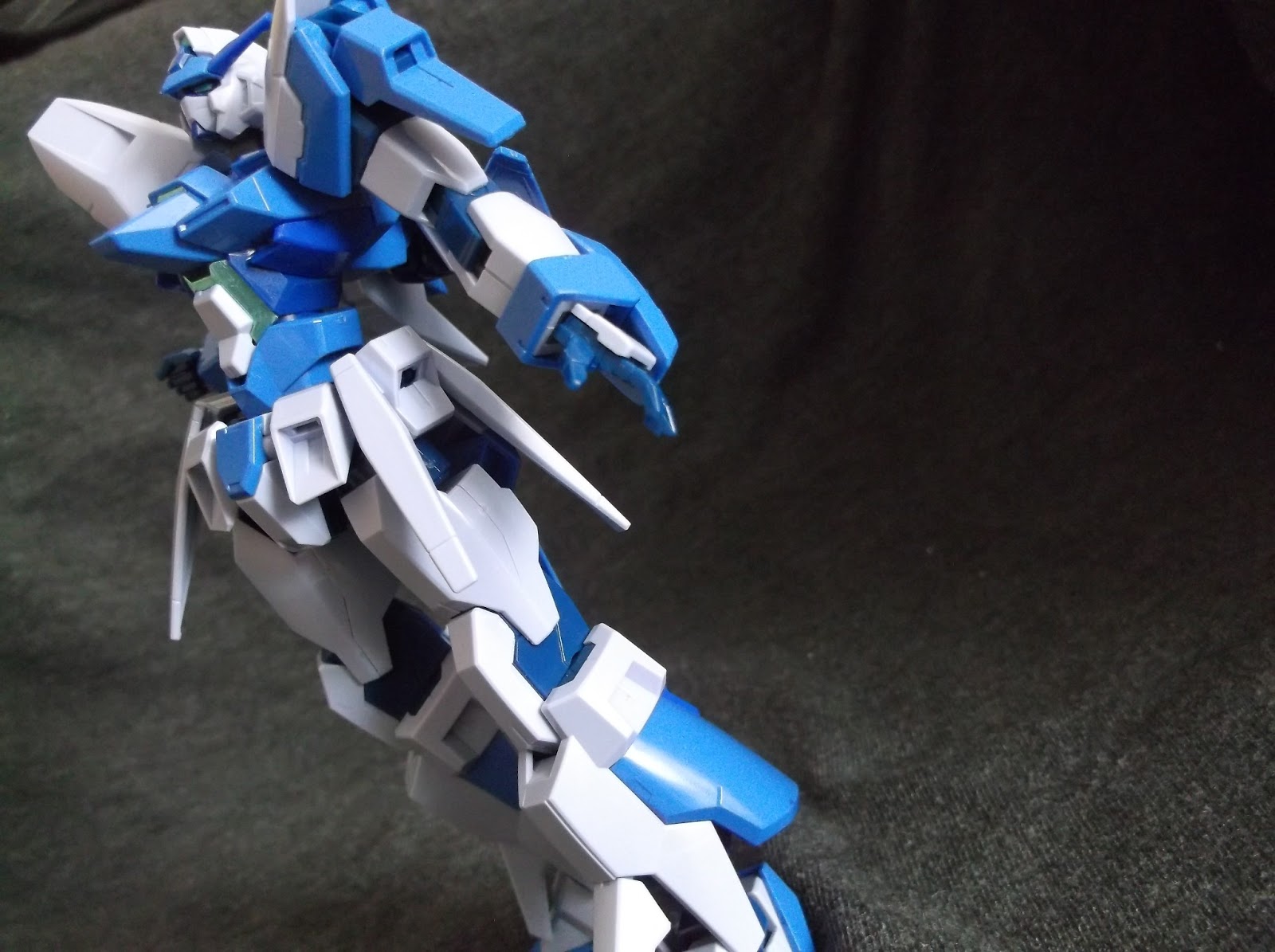Gkgundamkit Professional Modeller Blog 1 144 Hg Gundam Age Fx Burst Mode