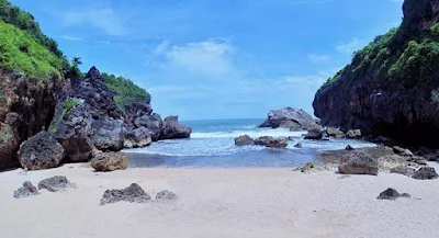 Pantai Wohkudu