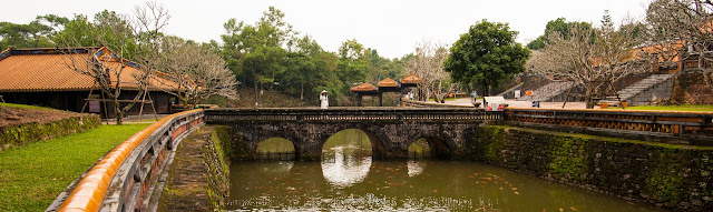 Thăm lăng Tự Đức, Huế