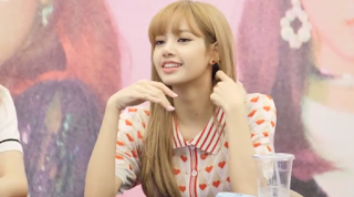 180624 Preview Photos and Video Of Lisa Focus From Blackpink Fansign Event at Bundang