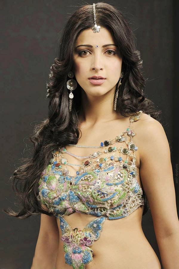 Shruti Hassan - Wallpaper Actress