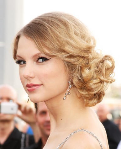 ... hair updo images taylor swift romantic curly hair styles updo medium