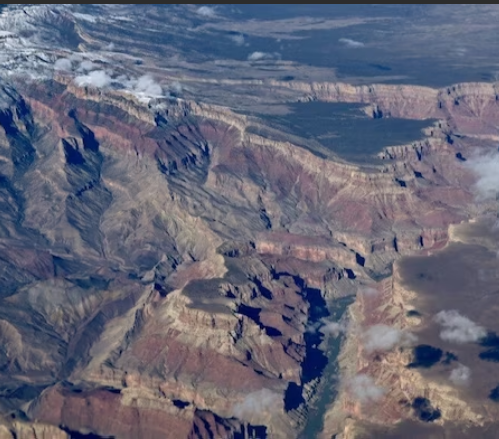 A man of Indian descent perishes while attempting to hike the Grand Canyon in Arizona in one day
