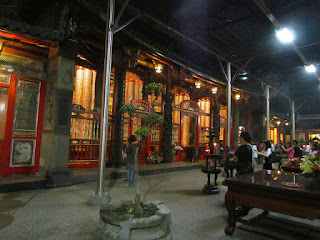 Longshan Temple