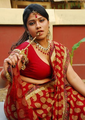 joythi blouse actress pics