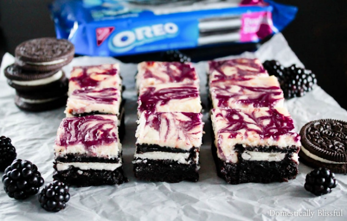 Blackberry Cheesecake OREO Brownies #dessert #cake